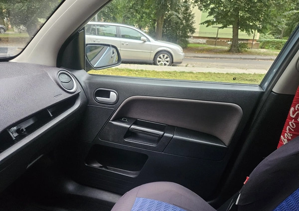 Ford Fusion cena 7500 przebieg: 261810, rok produkcji 2008 z Skierniewice małe 92